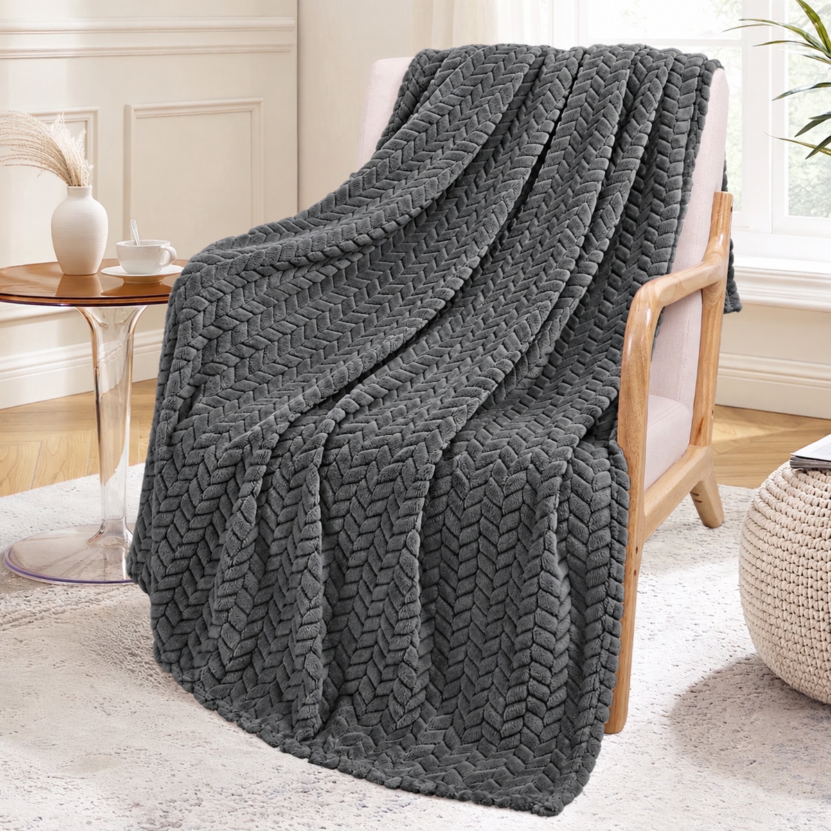 Plush Jacquard Throw